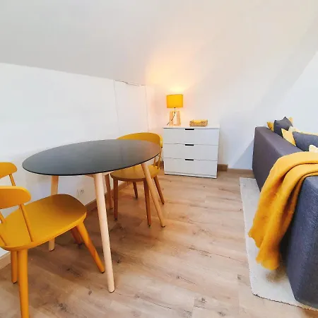 Apartamento Yellow *